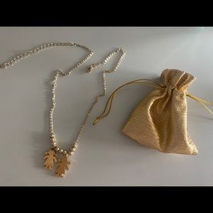2 dolls necklace